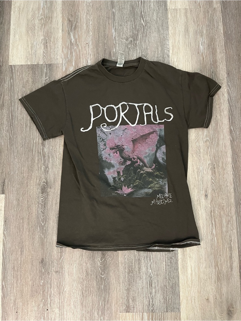Melanie Martinez Portals Dragon T Shirt Unisex Small Brown Gildan Heavy Cotton